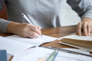 Când sunt simulările pentru Evaluarea Națională 2023. Ce schimbări apar în programă