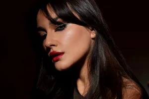 Ana Cucuta, despre machiajul pe care putem să îl abordăm de Valentine’s Day: “Neapărat trebuie să avem roșu” SPECIAL