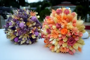 De ce buchetul miresei trebuie să fie proporțional cu silueta fetei. Cum arată de fapt aranjamentul floral perfect pentru ziua nunții