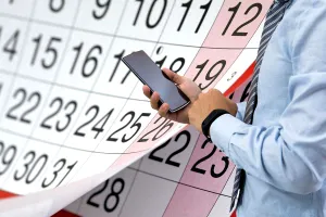 Câte zile libere vor avea românii de Paște 2023. Cât durează de fapt minivacanța