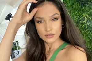Cu cine repetă Oana Zara scenele din serialul “Lia, soția soțului meu”: “Am crescut împreună și ne-am susținut reciproc” VIDEO EXCLUSIV