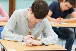 Subiecte Bacalaureat 2023 la proba scrisă la alegere. Ce au avut elevii de rezolvat la Geografie, Logică, Psihologie, Economie, Sociologie, Filosofie, Fizică, Chimie, Biologie, Informatică