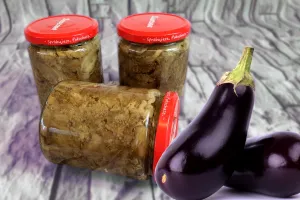 Secretul celor mai delicioase vinete la borcan pentru iarnă. Doar câțiva oameni știu această rețetă