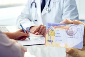 Când vor fi distribuite noile carduri de sănătate. Anunțul momentului de la Ministerul Sănătății