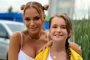 Andreea Antonescu retrăiește perioada André datorită fiicei sale. Ce conține garderoba Siennei: “A venit cu acest spirit din State“ VIDEO EXCLUSIV