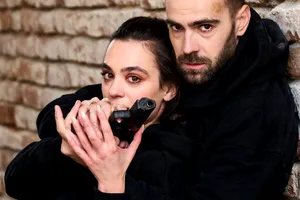 Denis Hanganu, despre cele mai grele scene pe care le-a avut de filmat în serialul Clanul. „Tot timpul am fost protectiv cu orice parteneră” VIDEO EXCLUSIV