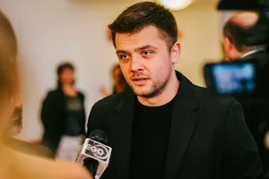 Marian Olteanu a găsit o metodă pentru a învăța mai ușor textele. „Este un fel de coregrafie” VIDEO EXCLUSIV