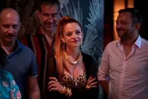 Reacția neașteptată a fiului Victoriei Răileanu când a văzut-o roșcată. „Abia aștepta să mă vopsesc înapoi blondă” VIDEO EXCLUSIV
