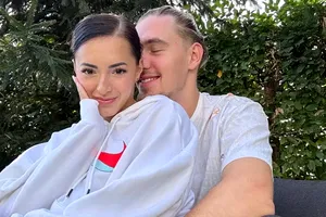 Larisa Iordache, totul despre cununia cu logodnicul ei, Cristian Chiriță: „Am ales o rochie albă, dintr-o dantelă simplă și delicată” EXCLUSIV