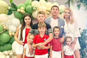 Cristi Borcea și Valentina Pelinel au pus același nume fiicelor. Cum se numesc gemenele familiei VIDEO