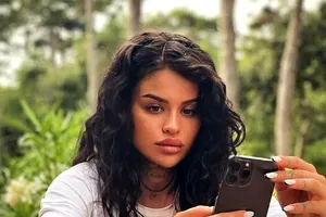 Diandra de la Insula Iubirii a luat foc după ce a fost acuzată că i-a despărțit pe Cristina și Andrei: ”Aveau nevoie de asta!”
