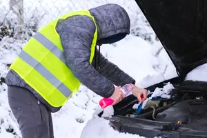 Ce probleme pot apărea iarna la mașină și cum le poți rezolva din timp