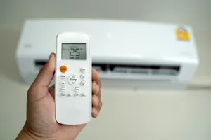 Până la ce temperatură externă poți folosi aerul condiționat pentru încălzire. Doar așa funcționează optim