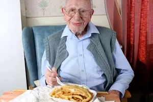 Ce mânca zilnic cel mai longeviv om? Dieta surprinzătoare care l-a ajutat să trăiască 112 ani