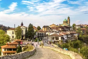 Destinația la doar 2 ore de România, care a devenit atracția turiștilor. Încărcată de istorie, cu o arhitectură aparte