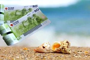 Vouchere de vacanță 2025. Românii ar putea primi 800 de lei direct pe card