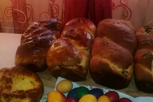 Cum să prepari cozonacul moldovenesc perfect. Secretul pentru un aluat fin și aromat