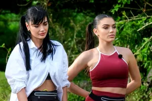 După două luni de provocări, Karmen și Olga s-au întors acasă! Cum au fost întâmpinate și cine a câștigat Asia Express 2025