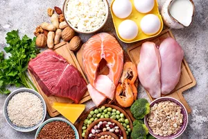 12 alimente bogate în proteine și fibre pe care trebuie să le ai mereu în bucătărie, conform unui medic