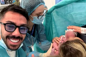 Armin Nicoară, declarații emoționante după ce a devenit tată! Ce spune despre Claudia și despre fiul lor! EXCLUSIV