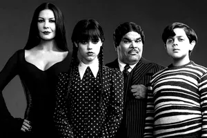 Goth glamour: familia Addams, o inspirație pentru această tendință