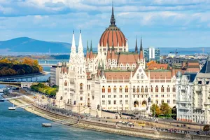 Top destinații de vacanță din Ungaria aproape de granița cu România. Locuri de vis pentru turiști