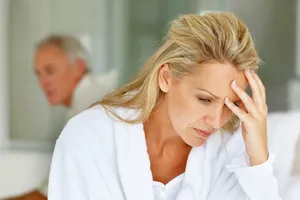 Simptomele mai puțin cunoscute ale perimenopauzei. Ce se întâmplă în corpul tău înainte de menopauză