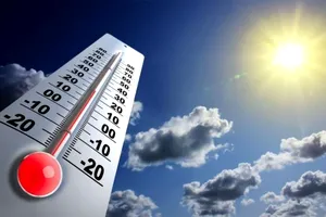 Temperaturile scad brusc în toată țara. Urmează zile mai răcoroase și instabile