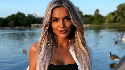 Ella Vișan, la un pas de moarte după o operație estetică făcută pentru iubitul ei: „Am dureri chiar și aici pe Insulă”