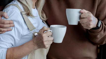 De ce cafeaua este benefică pentru vârstnici. Recomandările specialiștilor privind doza zilnică