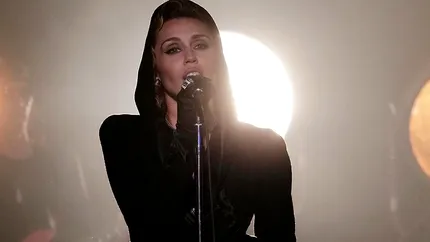 Miley Cyrus, internată în spital după filmările pentru noul său proiect. Ce a adus-o me artistă pe mâna medicilor