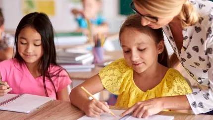 Zi liberă pe 5 iunie pentru profesori și elevi. Semnificația Zilei Învățătorului