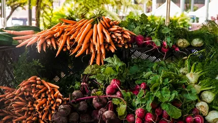 9 legume pe care le poți planta până la sfârșitul lunii iulie pentru o recoltă târzie de vară
