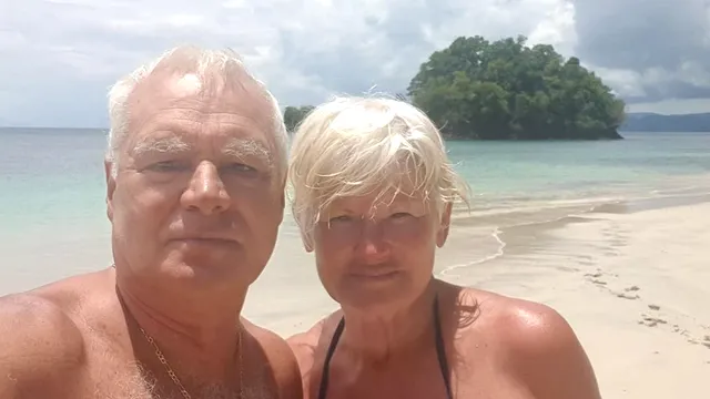 De ce a ajuns Monica Tatoiu să nu mai doarmă cu soțul său în același pat: “Nu mai ai nicio plăcere”