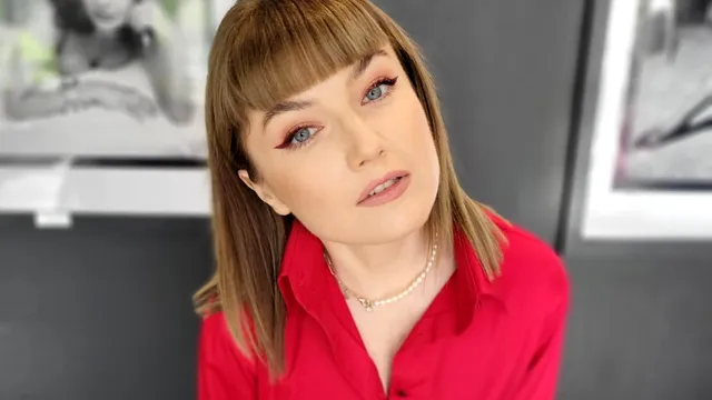 Ce cadou inedit a primit Alexandra Ungureanu de 1 Martie de la o persoană specială: “Nu mă așteptam”. Surpriză de proporții VIDEO EXCLUSIV