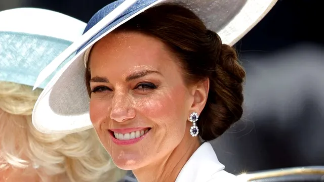 Cine este și cum arată Heidi Agan, sosia lui Kate Middleton. Incredibil cât de bine seamănă, sigur nu le-ai fi deosebit