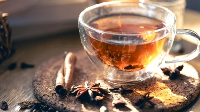 Licoarea sezonului rece, preferată de toți românii iarna. Descoperă costurile și aroma care încântă sărbătorile