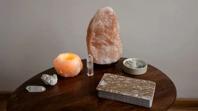 Au sau nu lămpile din sare de Himalaya beneficii pentru sănătate? Ce spun specialiștii