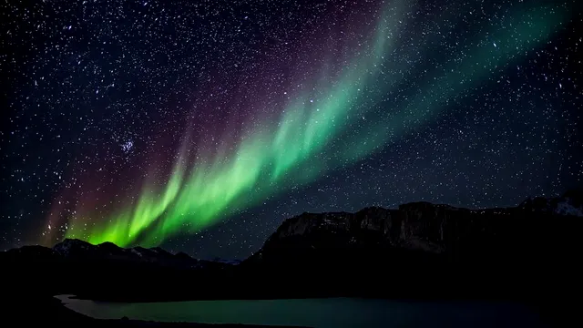 Aurora Boreală: de la legende la explicații științifice. 10 lucruri intereasante despre Luminile Nordului