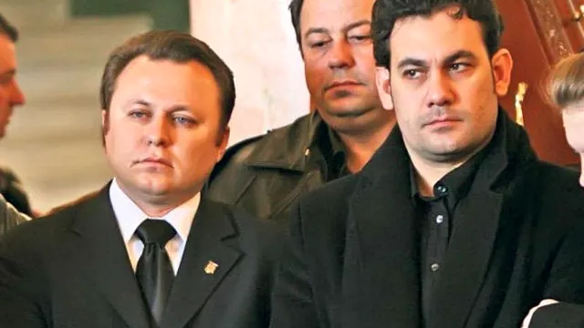 Frații Dolănescu se dușmănesc de 13 ani. Dragoș nu crede într-o împăcare: ”Suntem prea diferiți, până și pielea e de altă culoare” EXCLUSIV