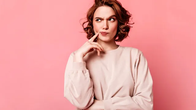 Cum să îți dezvolți intuiția și de ce e important să nu ignori semnele pe care ți le transmite