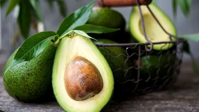 Câte calorii are un avocado. Îngrașă sau nu? Detaliul prețios de care să ții cont