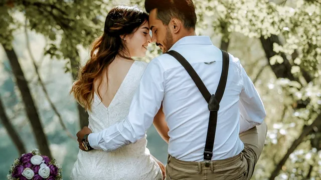 Cum arată un bărbat că iubește. Gesturi simple, care spun multe de fapt