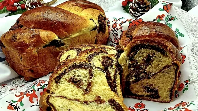 Cum se prepară aluatul de cozonac. Ce trebuie să faci cu făina ca să iasă pufos