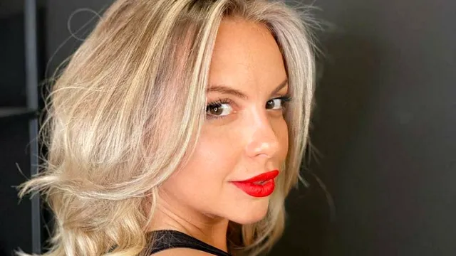 Eliza Natanticu, mărturisiri dureroase. A fost părăsită de tată, iar mama ei a murit pe când avea doar 11 ani: „Au fost zile în care nu am avut ce mânca” EXCLUSIV