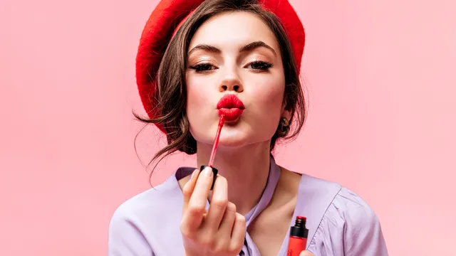 10 trucuri de frumuseţe care fac furori pe Instagram. Le vei încerca şi tu
