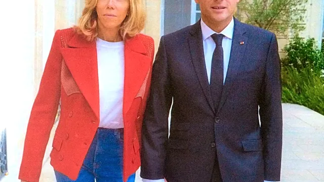 Cum a reușit Emmanuel Macron să o facă pe Brigitte să se îndrăgostească de el, deși avea doar 15 ani