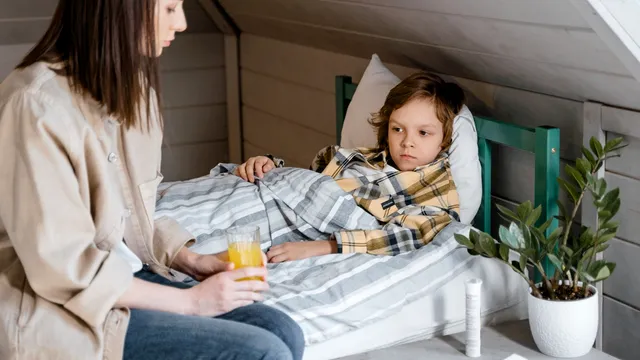 Hepatită misterioasă la copii. Tot ce se ştie până acum despre boala care se răspândeşte cu agresivitate