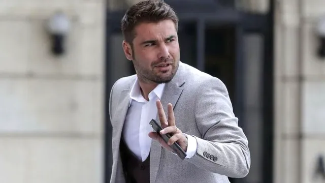 Poprire pe conturile lui Adrian Mutu. Suma uriaşă pe care o datorează fostei sale soţii, Alexandra Dinu