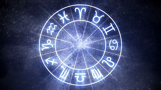 Horoscop zilnic 4 aprilie 2022. Berbecilor li se deschid noi perspective profesionale, Racii au probleme în dragoste